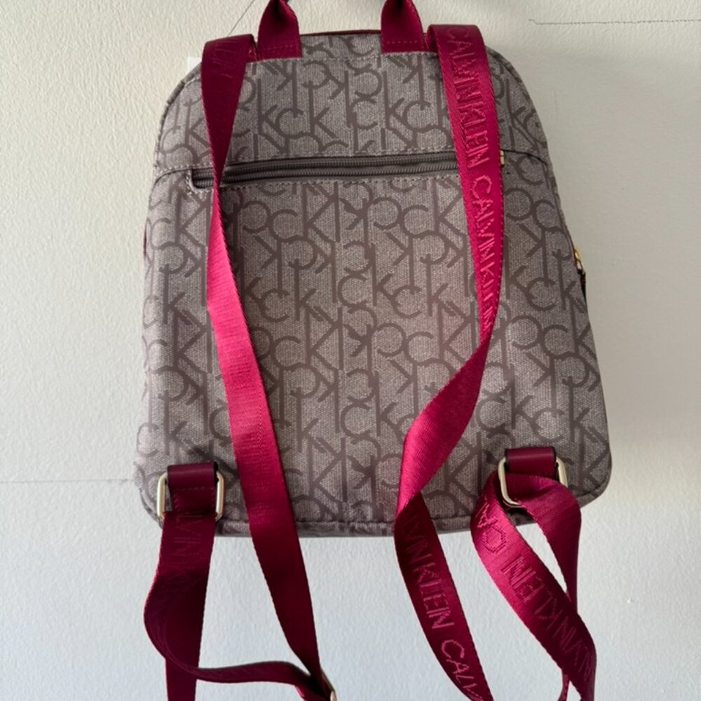 Brand New Calvin Klein Mini-Backpack - Picture 3 of 5